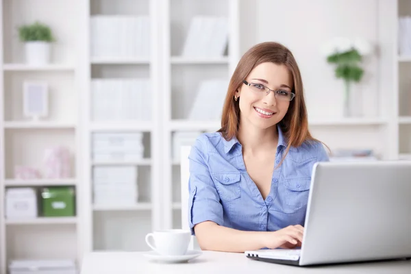 student with credit card